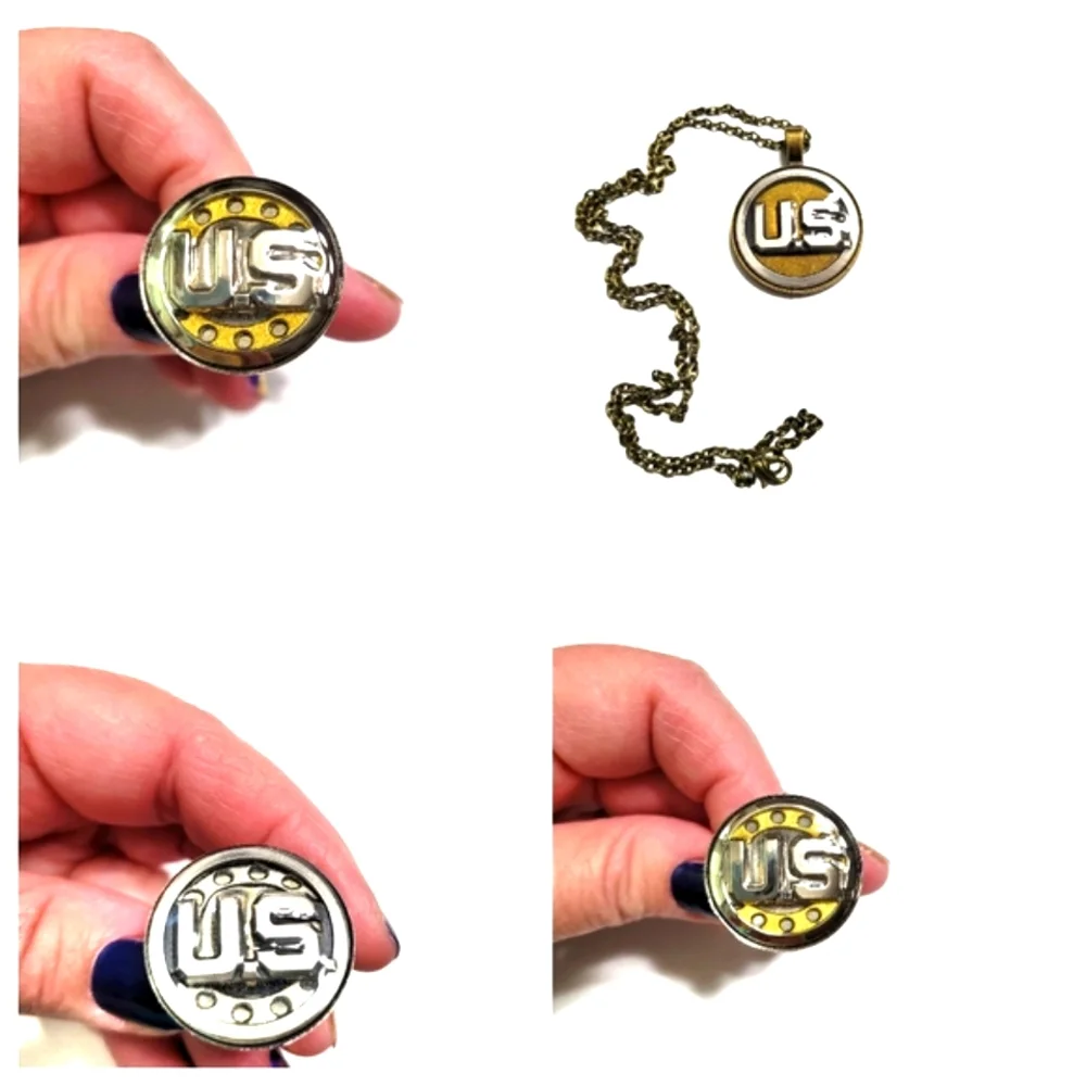 US Shiny Insignia-Gold Ring or US Subdued Insignia-Silver Gear Ring